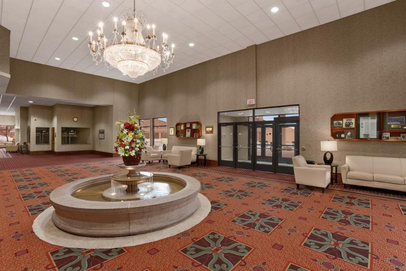 Hotel Delta By Marriott Fargo