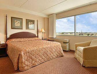 Delta By Marriott Hotel 3*