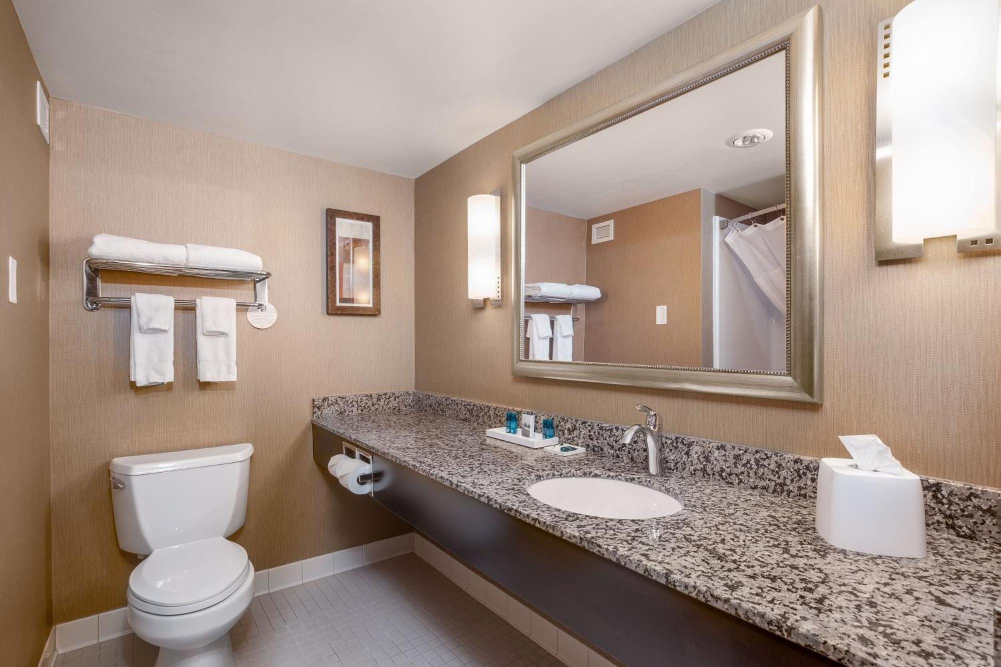 Hotel Delta By Marriott Fargo